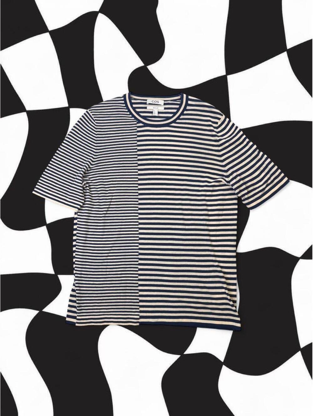 COS Men's Regular Fit Short Sleeve T-Shirt with Horizontal Stripes